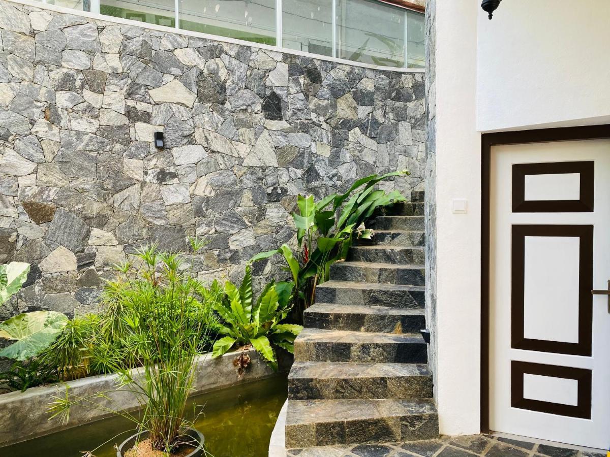 Thaprobana Villa Tangalle - Private Villa ภายนอก รูปภาพ